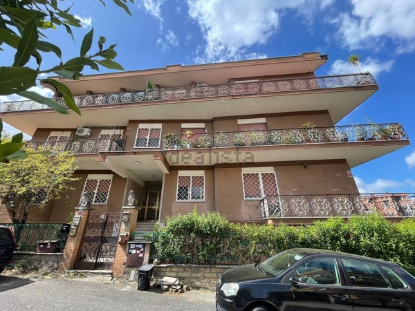 appartamento in vendita a Roma in zona Tor Vergata/Torrenova