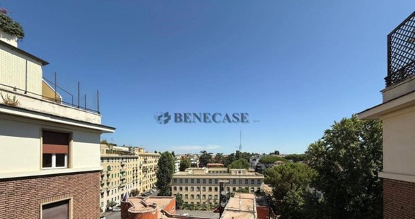 appartamento in vendita a Roma in zona Della Vittoria