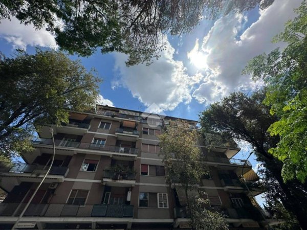 appartamento in vendita a Roma in zona Ardeatino