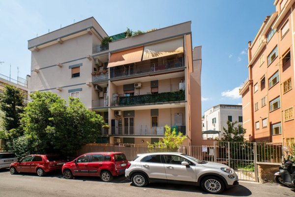 appartamento in vendita a Roma in zona Primavalle