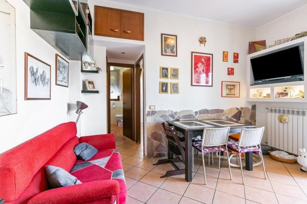 appartamento in vendita a Roma in zona Tor Bella Monaca