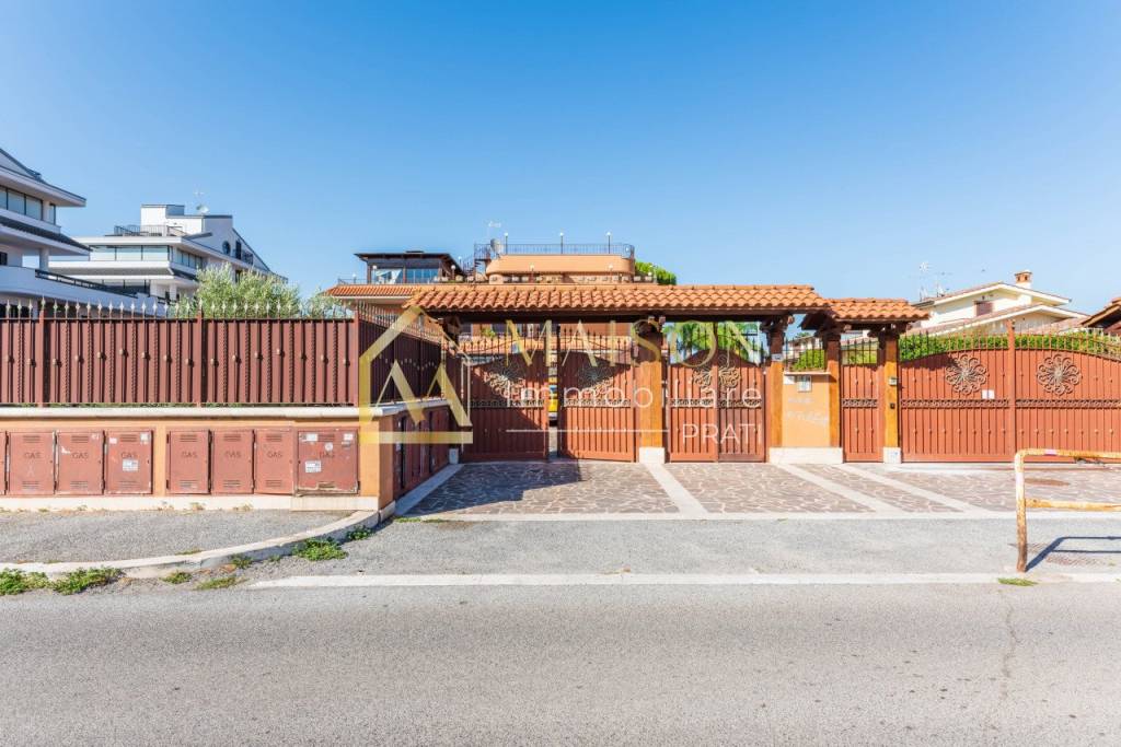 appartamento in vendita a Roma in zona Casal Morena