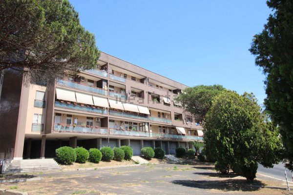 appartamento in vendita a Roma in zona Dragoncello