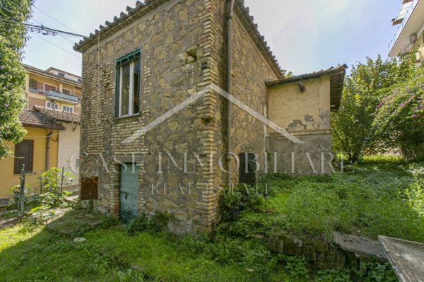 casa indipendente in vendita a Roma in zona Tor di Quinto