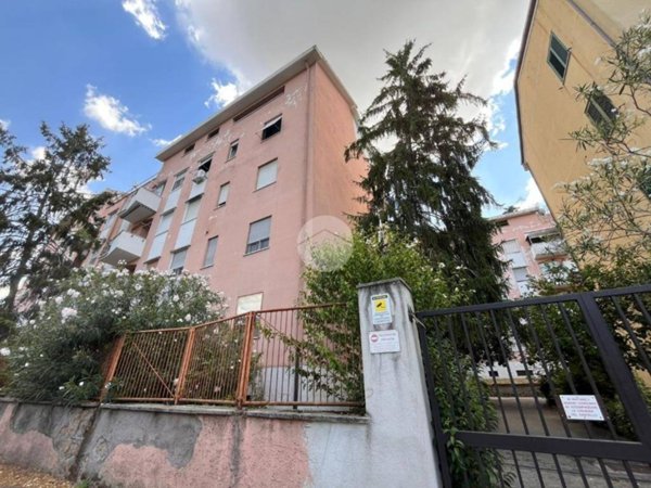 appartamento in vendita a Roma in zona Giuliano Dalmata