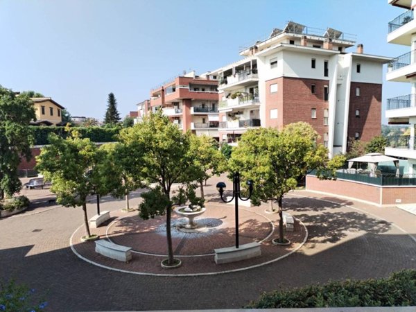 appartamento in vendita a Roma in zona Casalotti