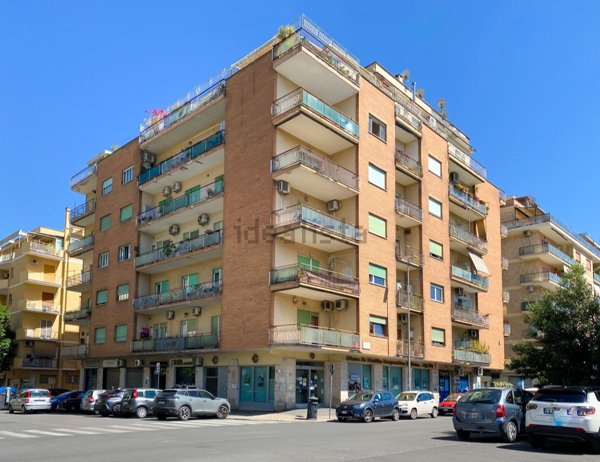 appartamento in vendita a Roma in zona Prenestino-Centocelle