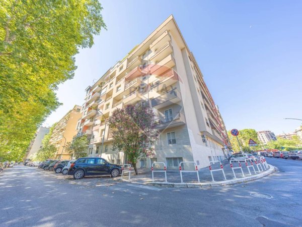 appartamento in vendita a Roma in zona Monte Sacro/Talenti