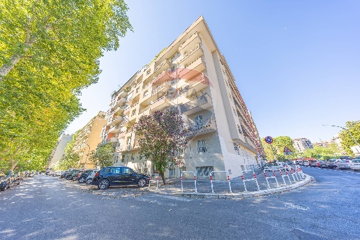 appartamento in vendita a Roma in zona Monte Sacro/Talenti