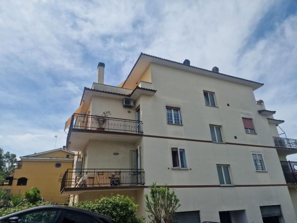 appartamento in vendita a Roma in zona Torrione Cerquetta