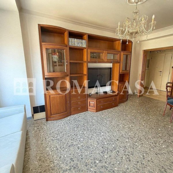 appartamento in vendita a Roma in zona Ostiense