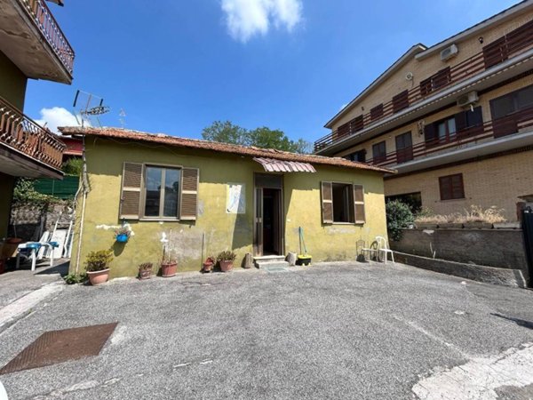 appartamento in vendita a Roma in zona Casalotti