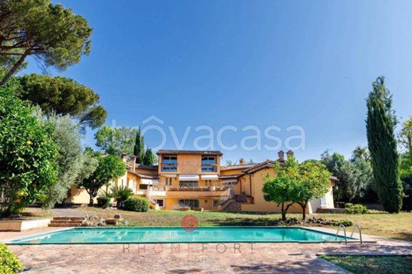 casa indipendente in vendita a Roma in zona Olgiata