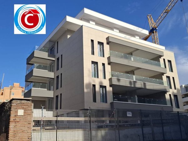 appartamento in vendita a Roma in zona Tuscolano