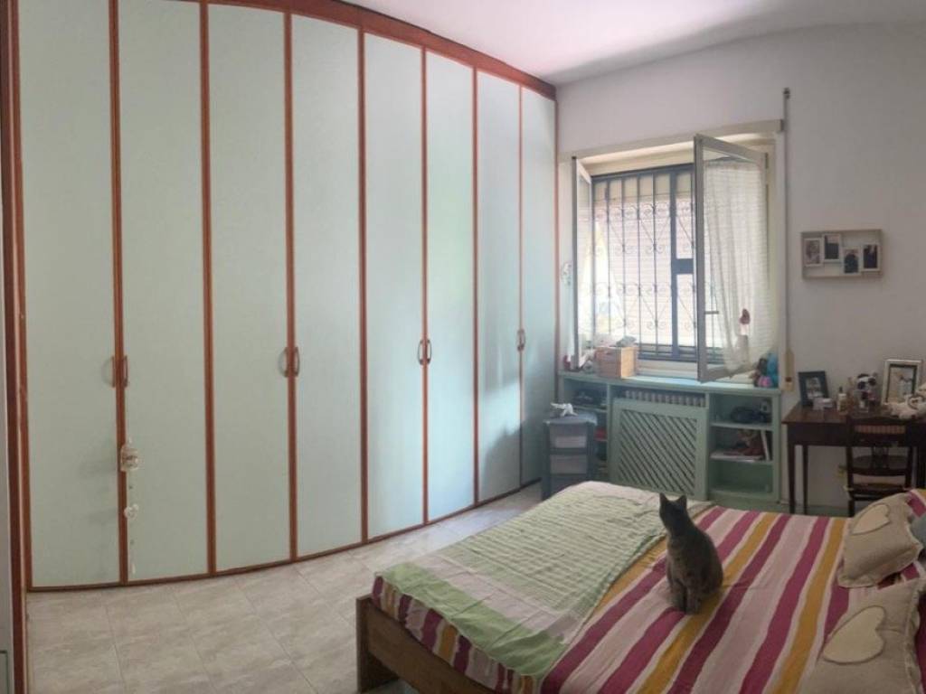 appartamento in vendita a Roma in zona Ostiense