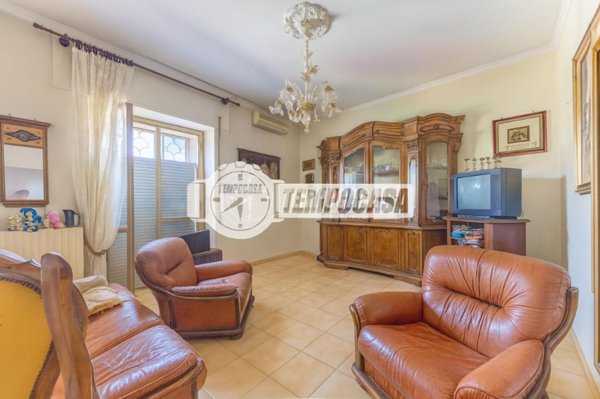 appartamento in vendita a Roma in zona Ostiense