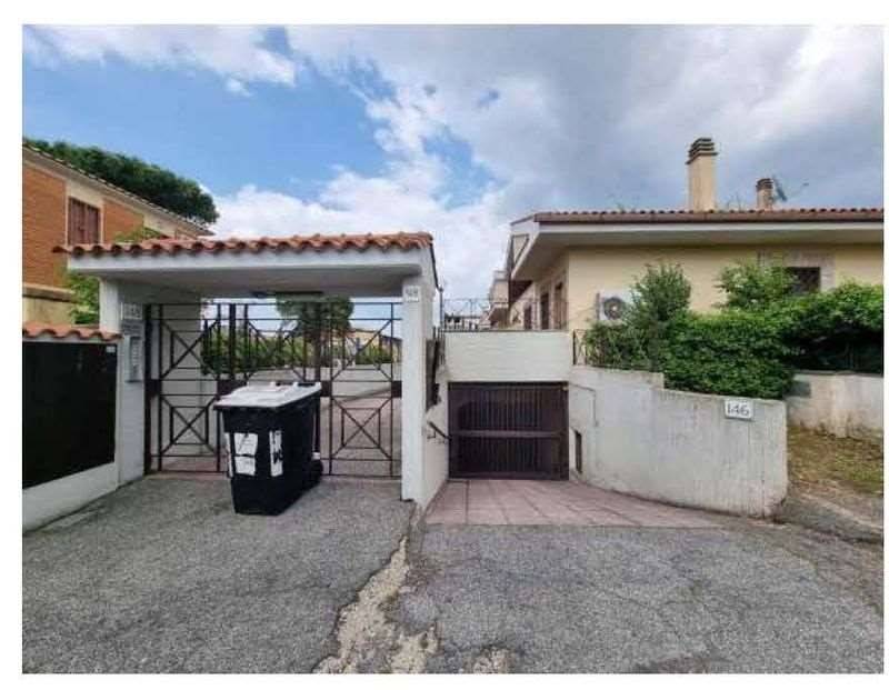 casa indipendente in vendita a Roma in zona Casal Morena