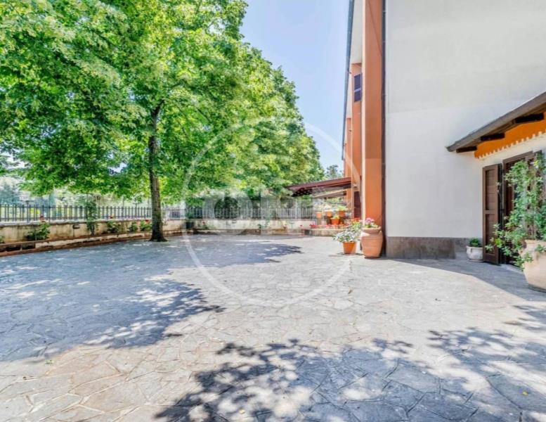 appartamento in vendita a Roma in zona Spregamore