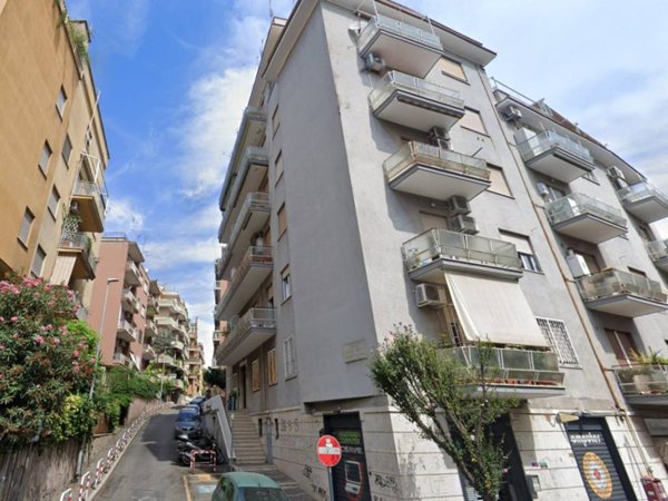 appartamento in vendita a Roma in zona Gianicolense