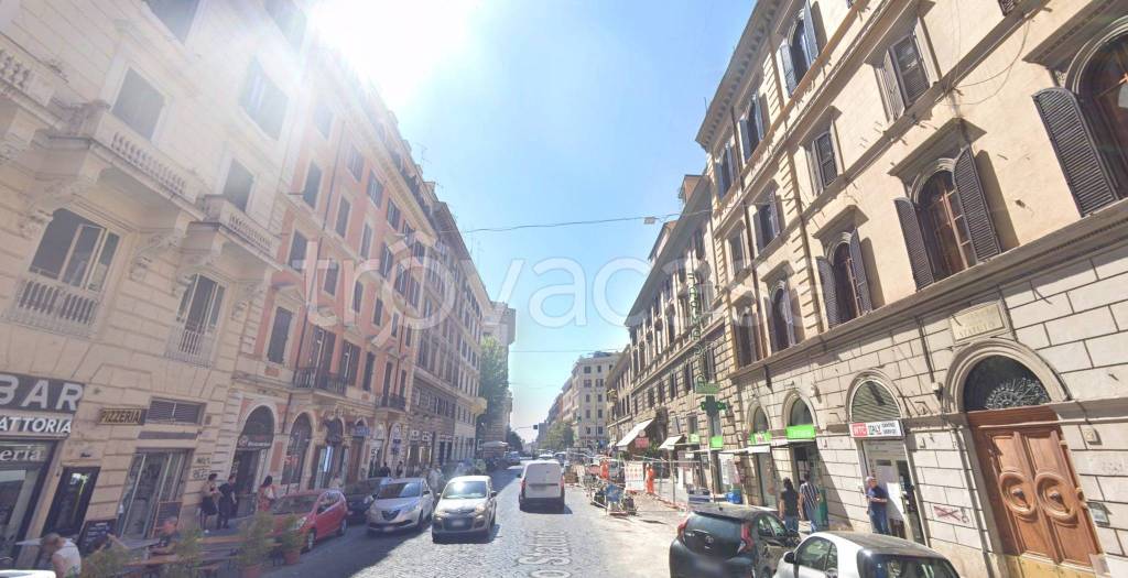 appartamento in vendita a Roma in zona Esquilino