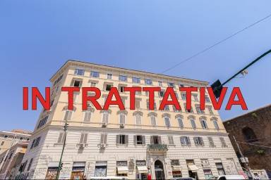 appartamento in vendita a Roma in zona Esquilino