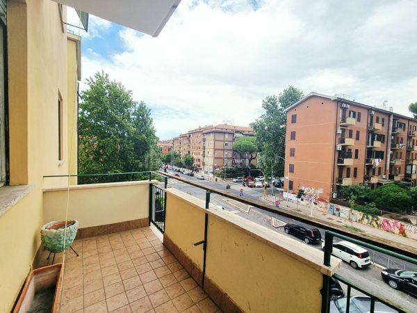 appartamento in vendita a Roma in zona Appio Claudio