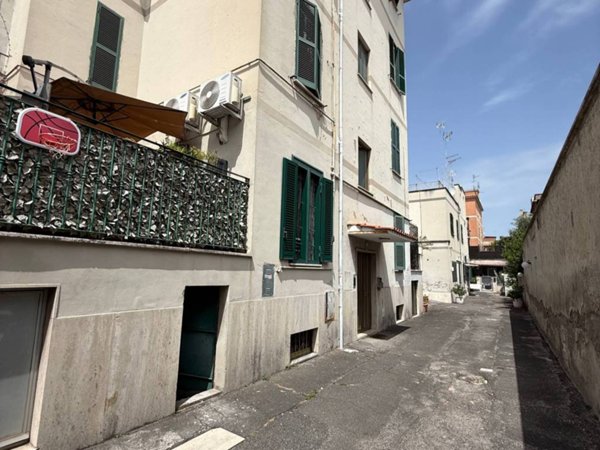 appartamento in vendita a Roma in zona Prenestino-Centocelle