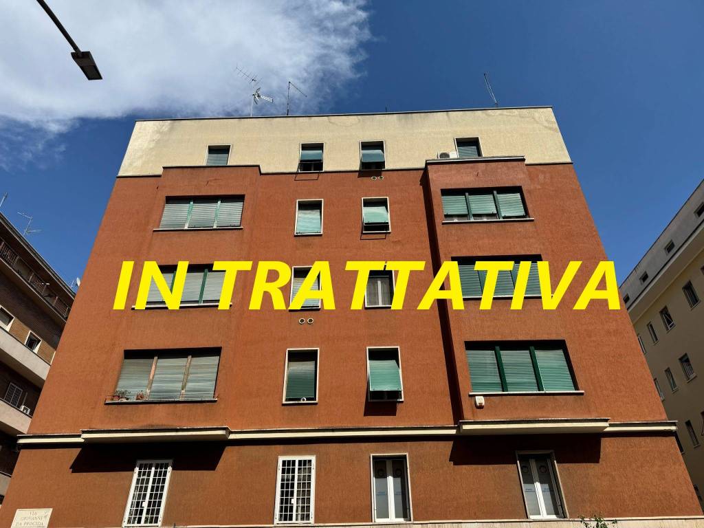 appartamento in vendita a Roma in zona Nomentano