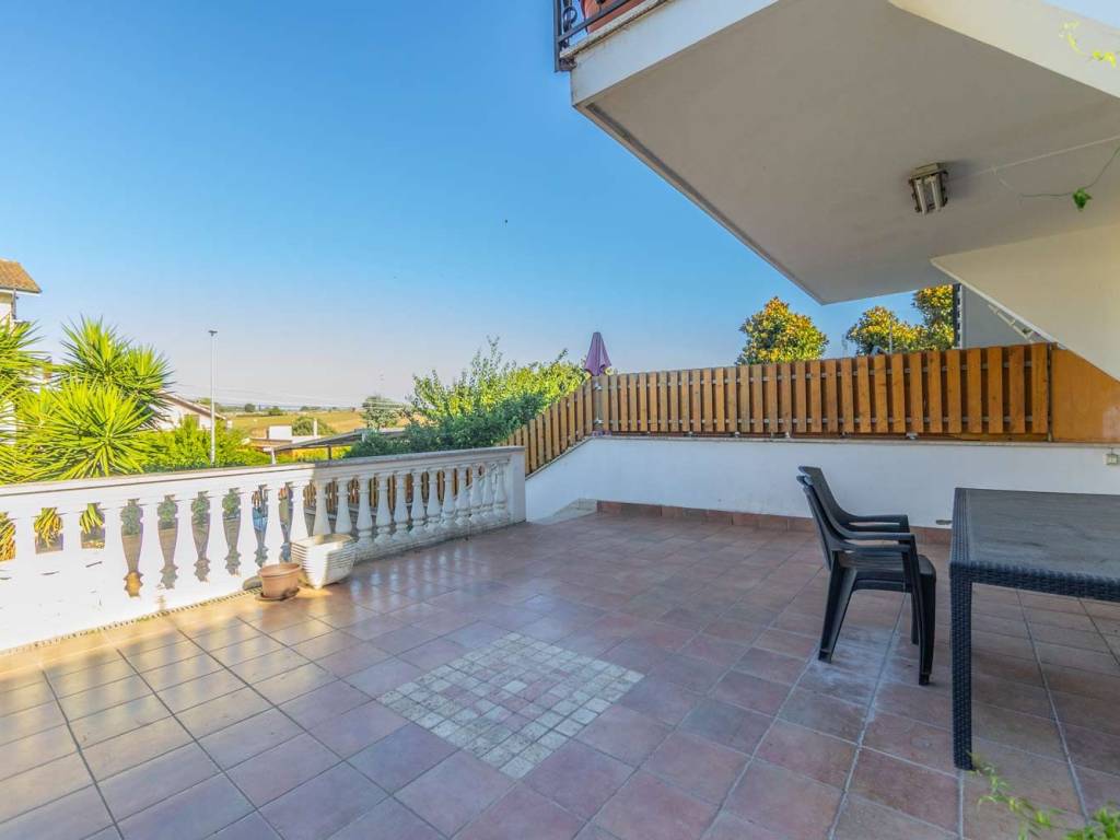 casa indipendente in vendita a Roma in zona Trigoria