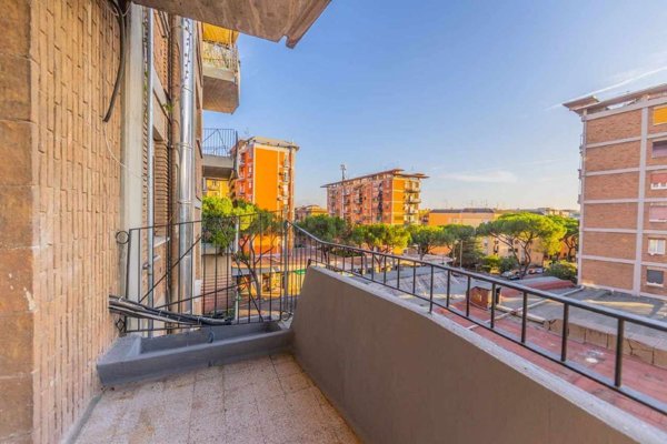 appartamento in vendita a Roma in zona Cinecittà