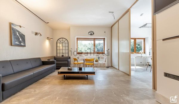 appartamento in vendita a Roma in zona Tor di Quinto