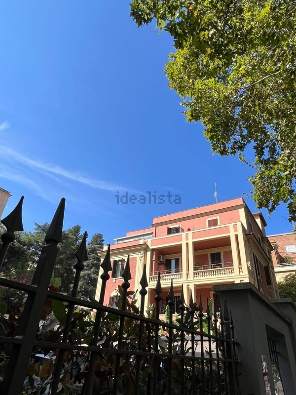 appartamento in vendita a Roma in zona Trieste