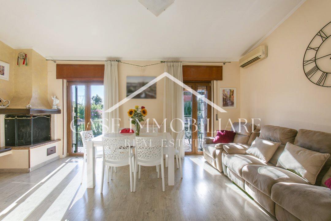 appartamento in vendita a Roma in zona Valle Muricana