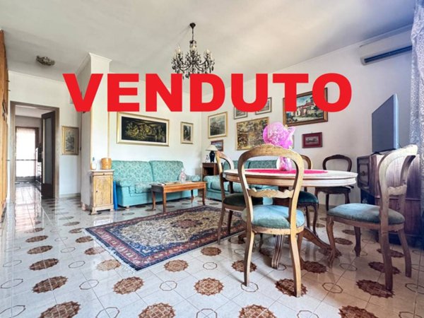 appartamento in vendita a Roma in zona Ardeatino