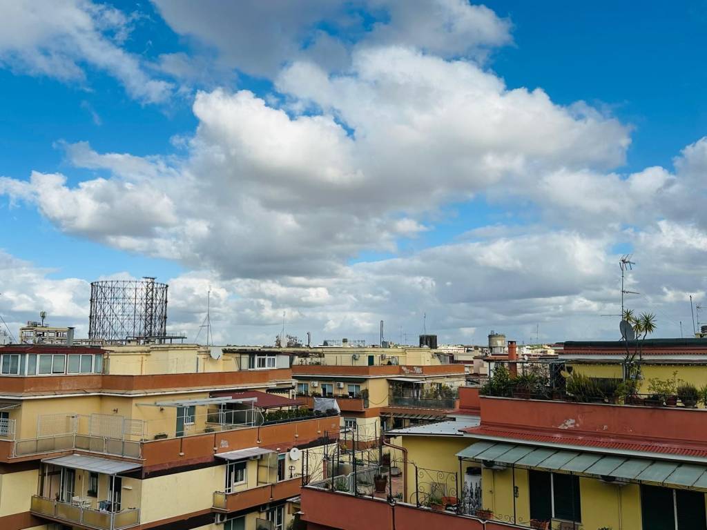 appartamento in vendita a Roma in zona Portuense
