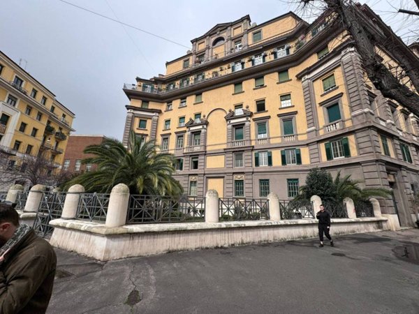 quadrivano in vendita a Roma in zona Della Vittoria