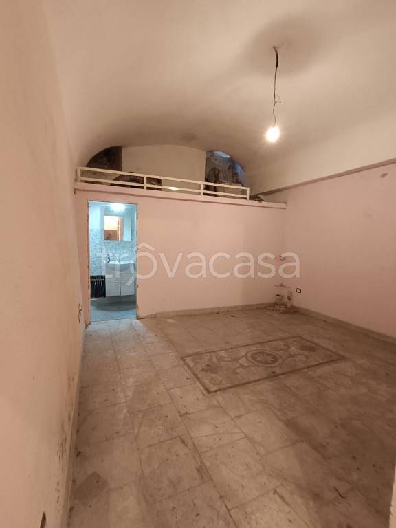 appartamento in vendita a Roma in zona Rione Monti/Campitelli