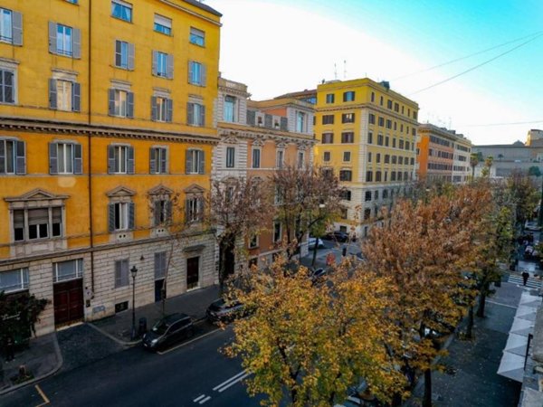 appartamento in vendita a Roma in zona Rione Prati