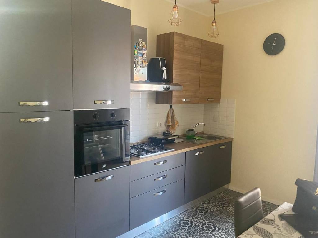 appartamento in vendita a Roma in zona Colle del Sole