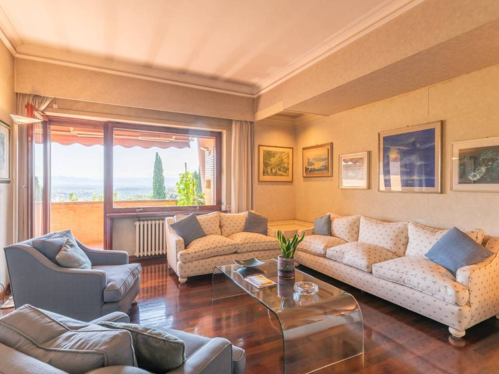 appartamento in vendita a Roma