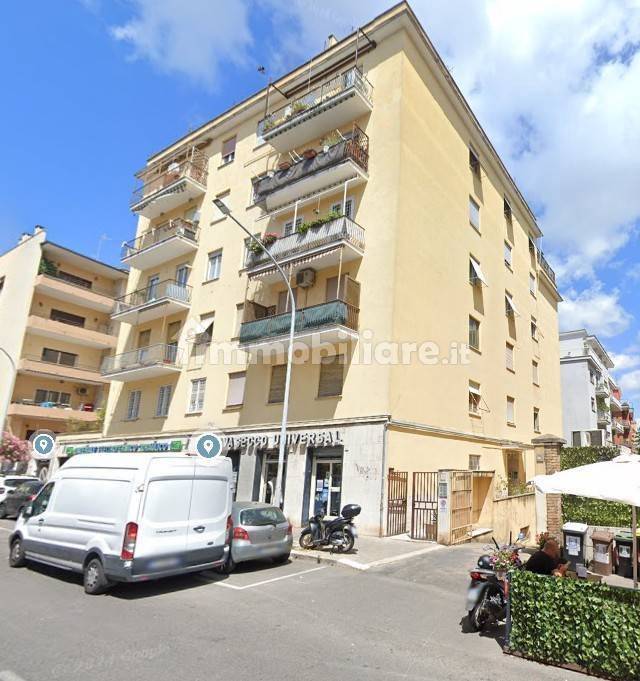 appartamento in vendita a Roma in zona Gianicolense