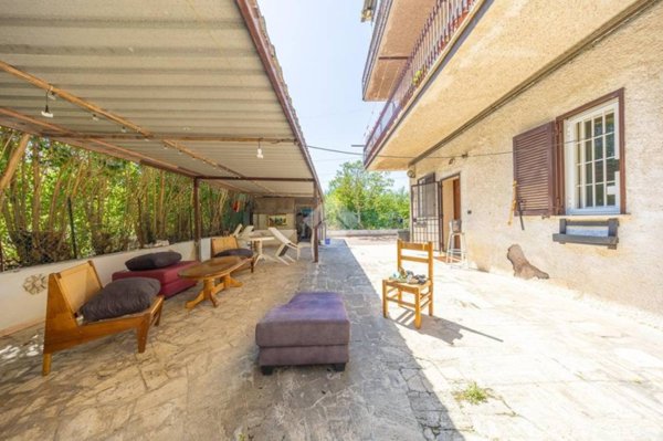 appartamento in vendita a Roma in zona Prenestino-Labicano