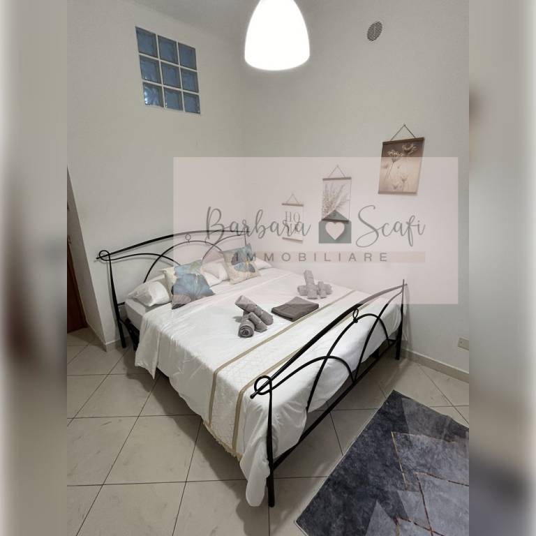 appartamento in vendita a Roma in zona Appio Latino