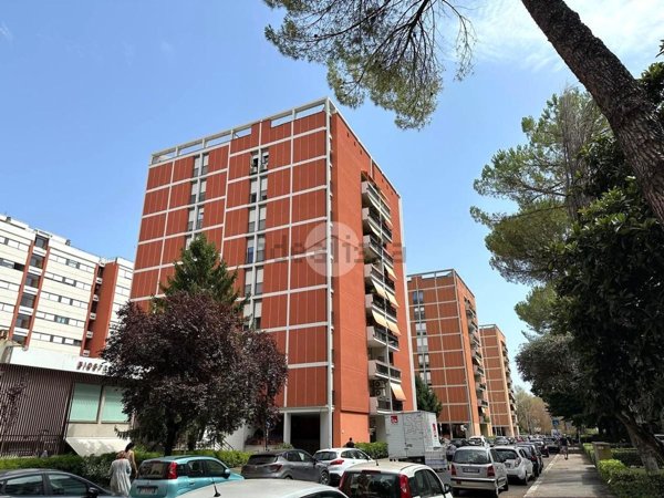 appartamento in vendita a Roma in zona Ponte Mammolo