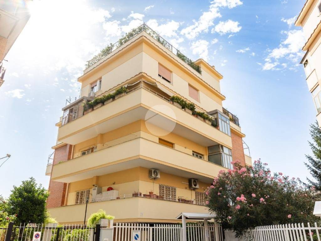 appartamento in vendita a Roma in zona Torrevecchia