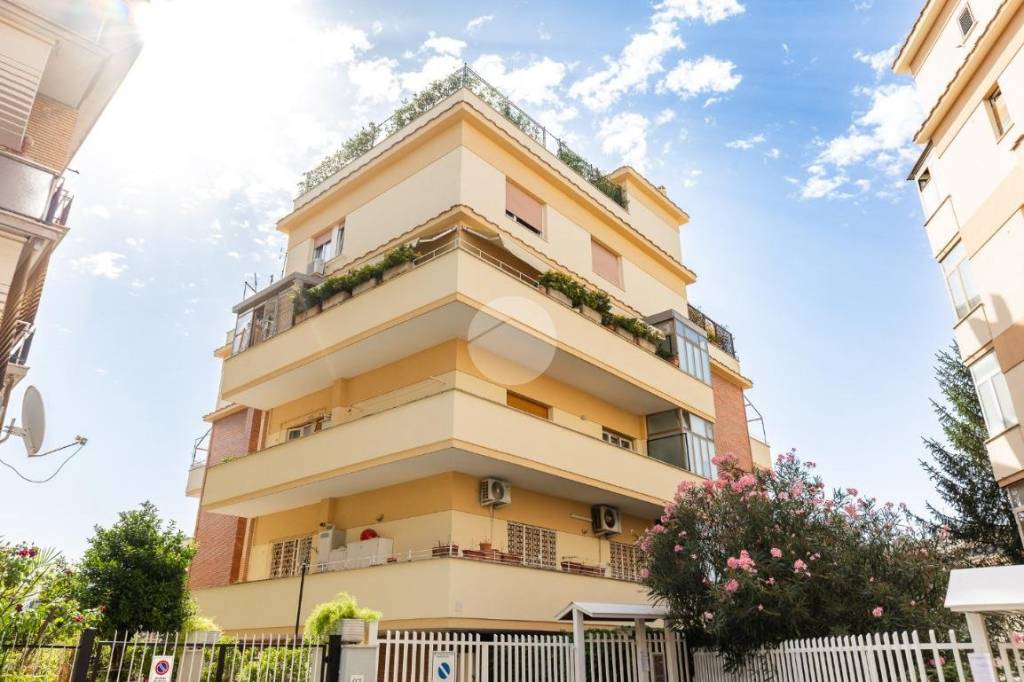 appartamento in vendita a Roma in zona Torrevecchia