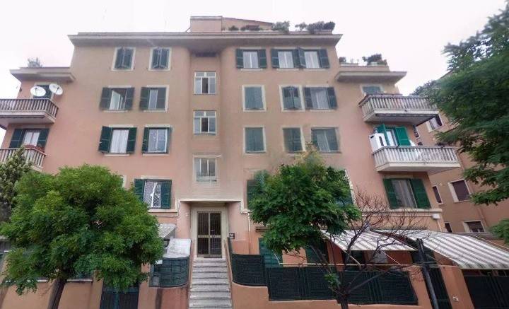 appartamento in vendita a Roma in zona Gianicolense