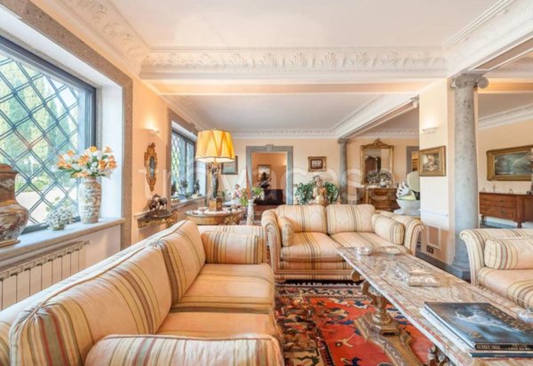 villa in vendita a Roma in zona Tor di Quinto