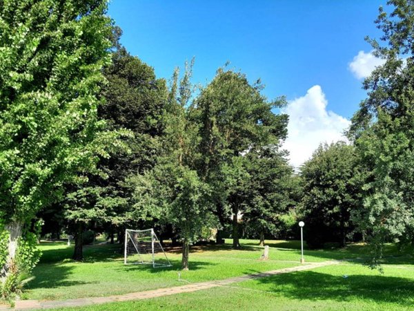 casa indipendente in vendita a Roma in zona Casal Palocco