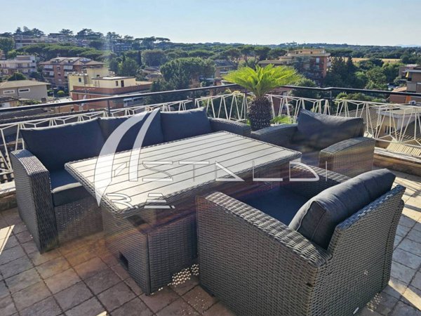 appartamento in vendita a Roma in zona Grottarossa